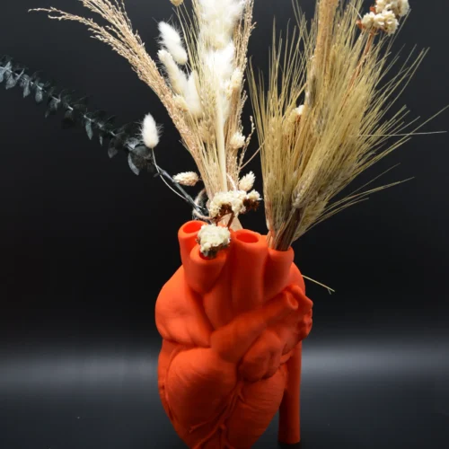 Realistic Heart Vaas Realistic Heart Vaas